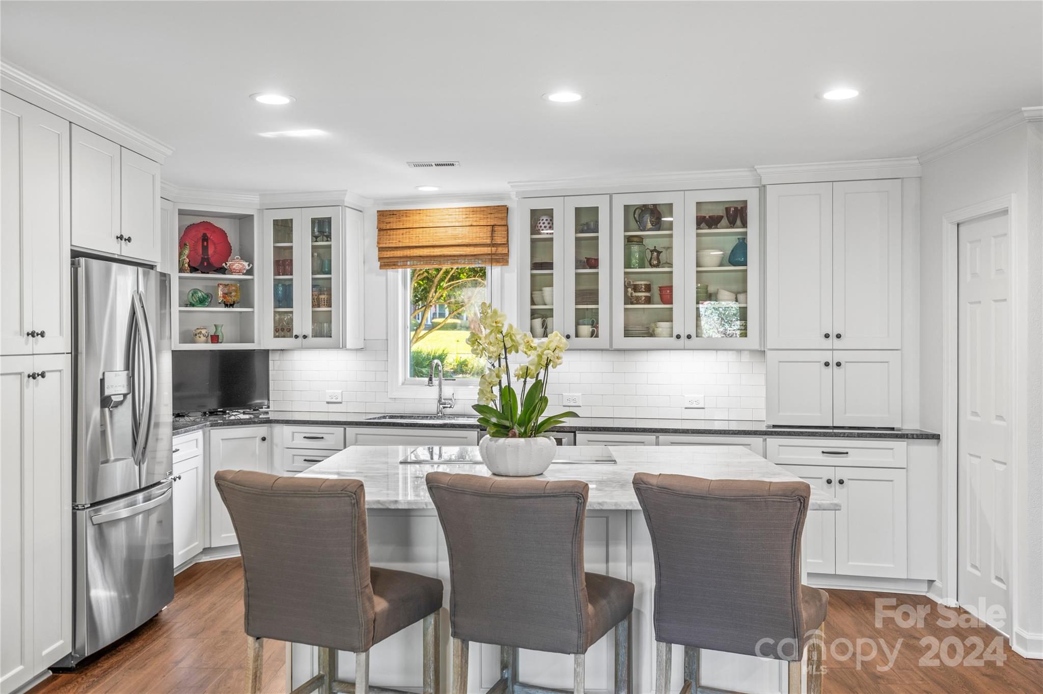 Malibu Pointe - Residential