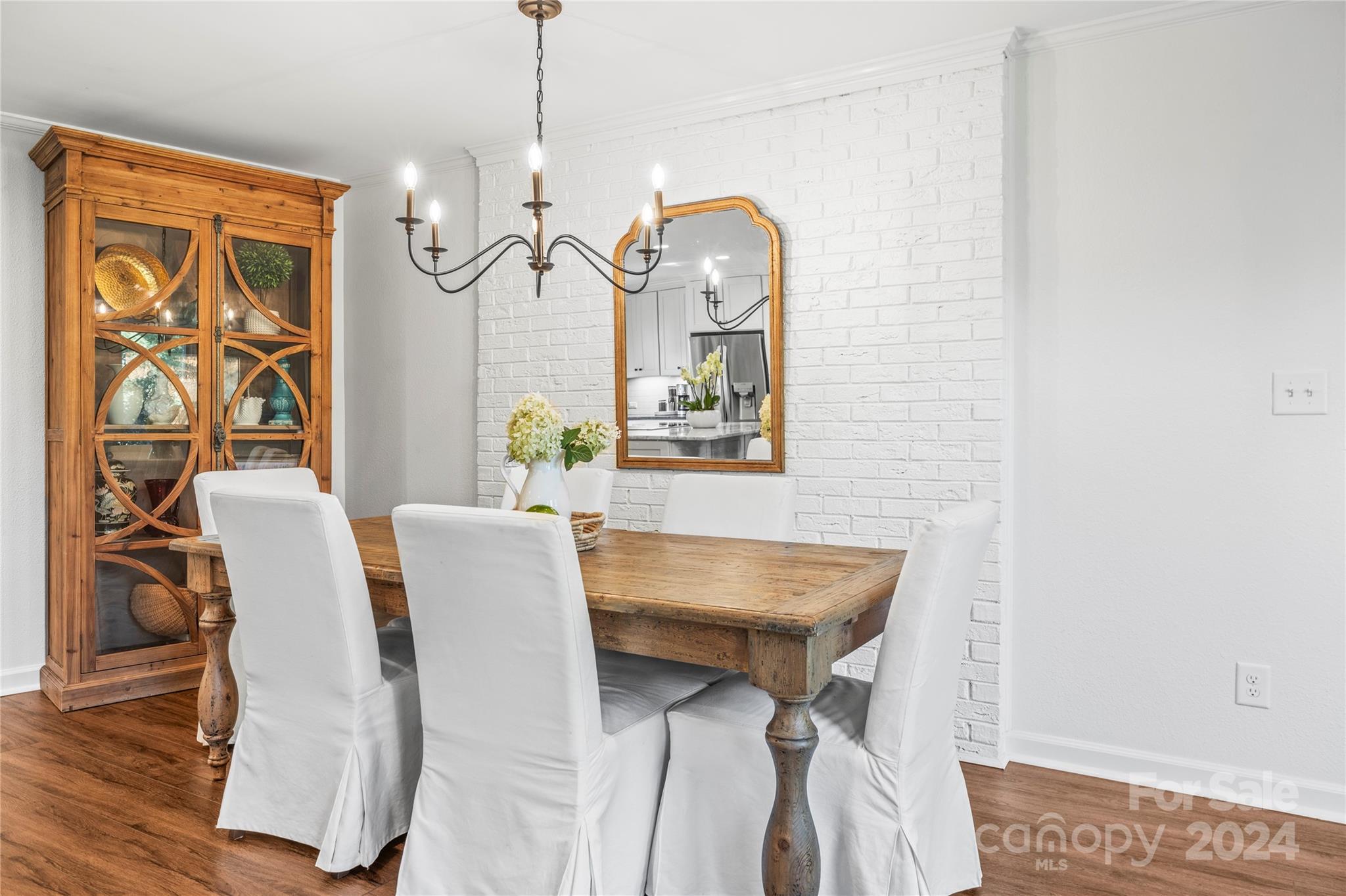 Malibu Pointe - Residential