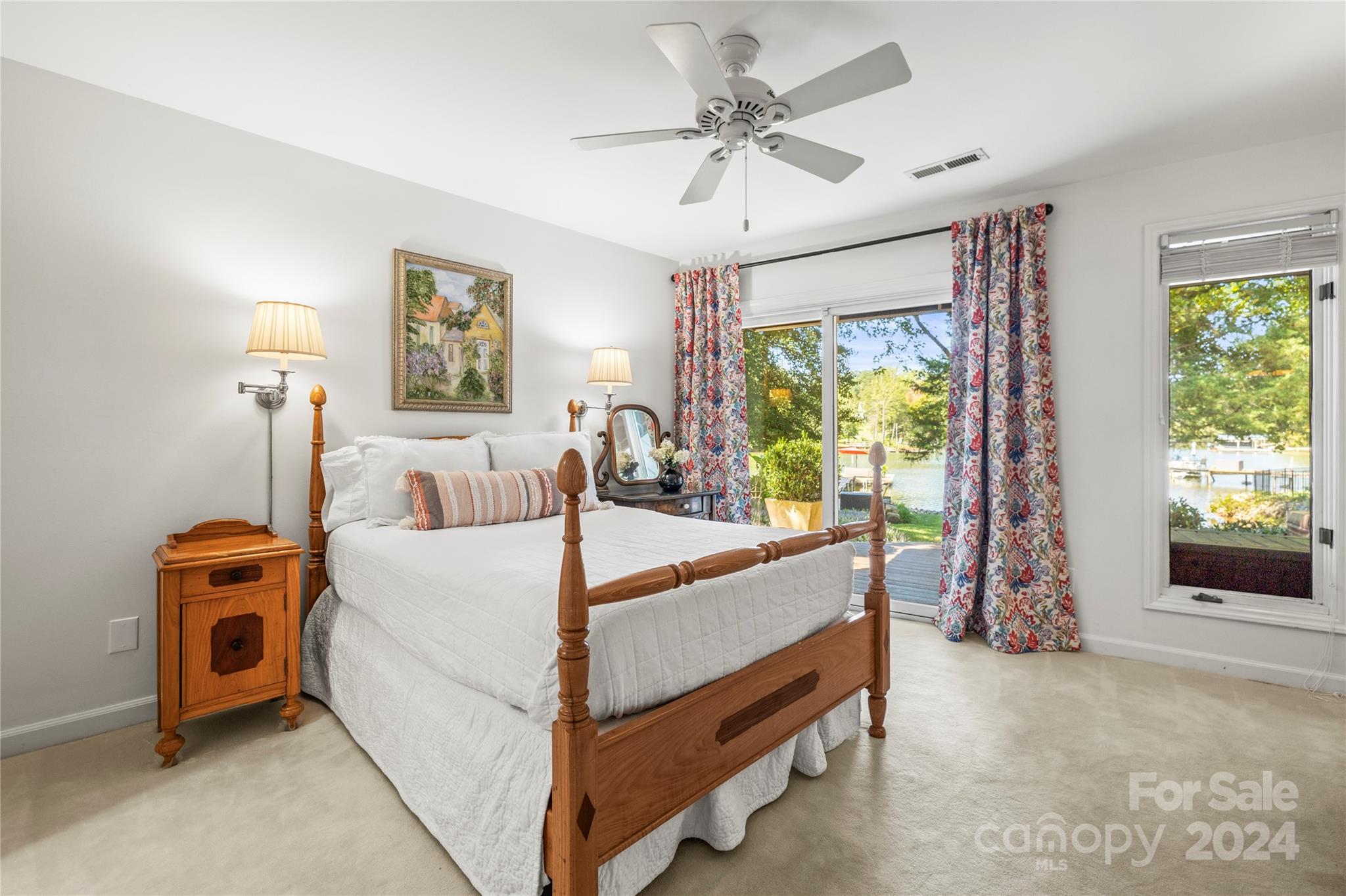 Malibu Pointe - Residential