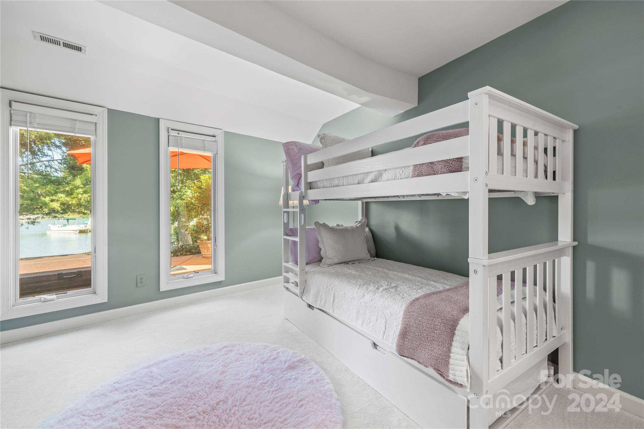 Malibu Pointe - Residential