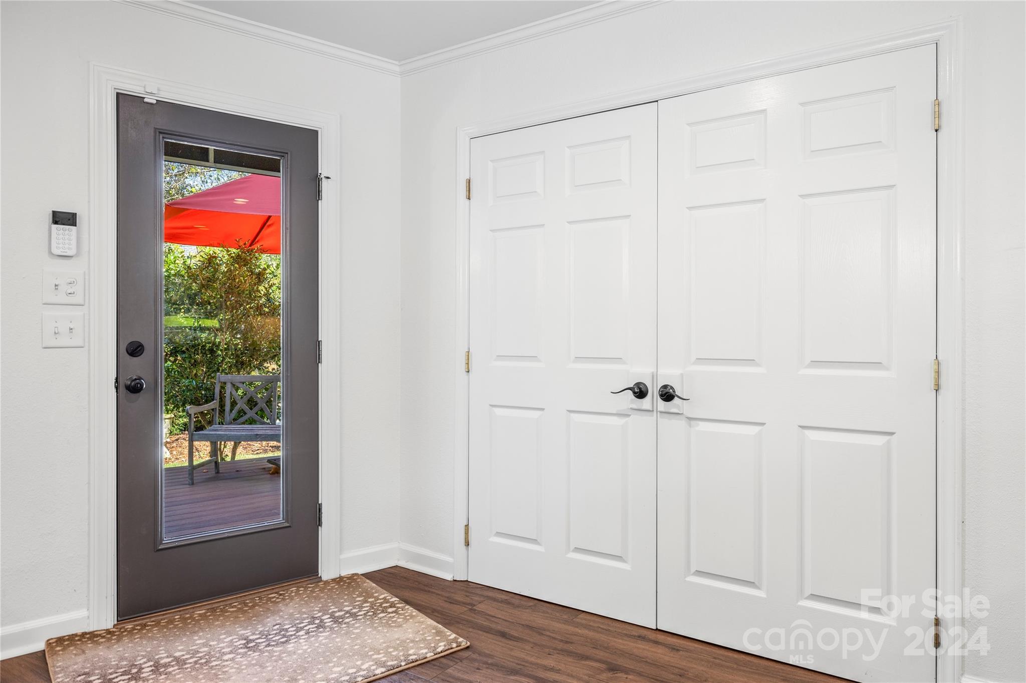 Malibu Pointe - Residential