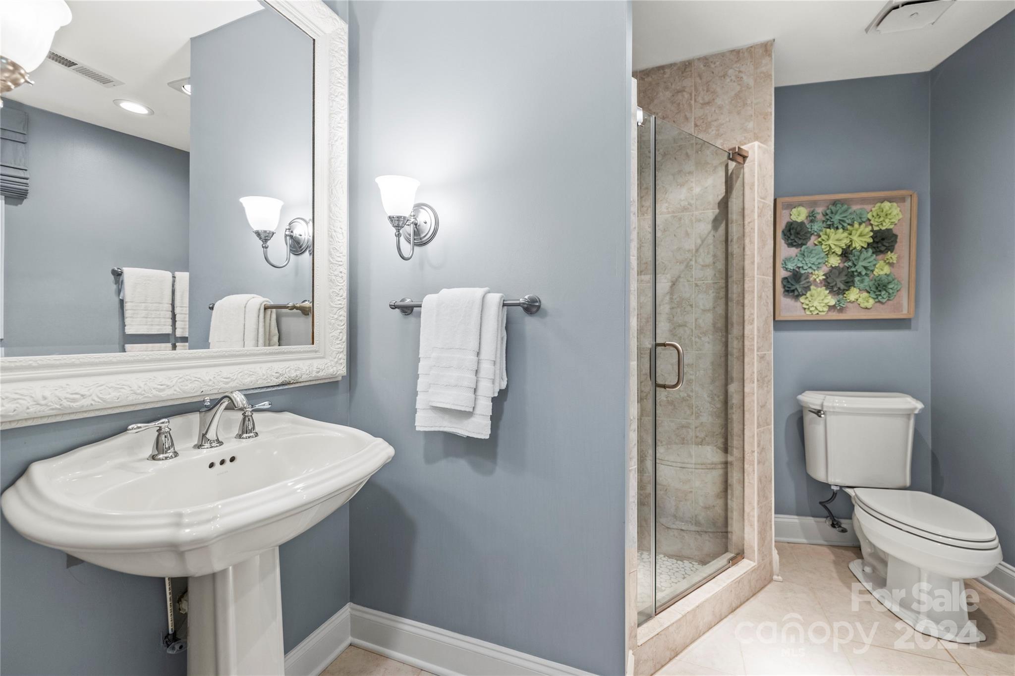 Malibu Pointe - Residential