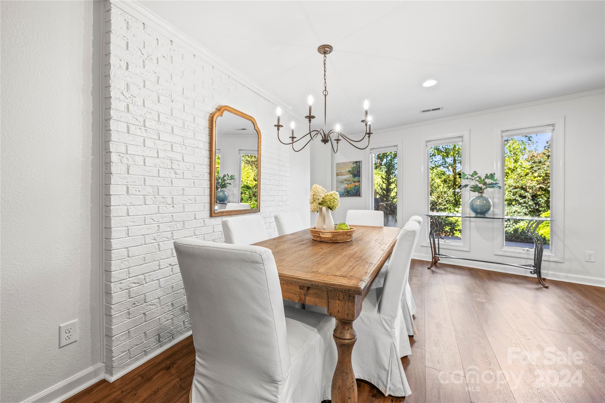 Malibu Pointe - Residential