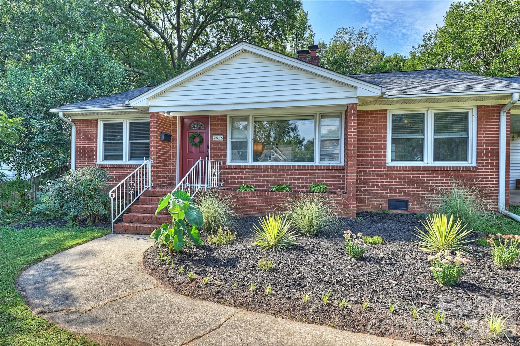 2816 Shamrock Drive