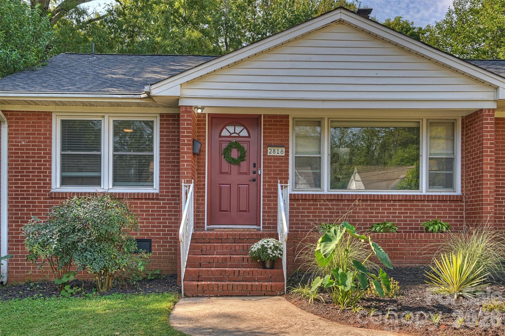 2816 Shamrock Drive