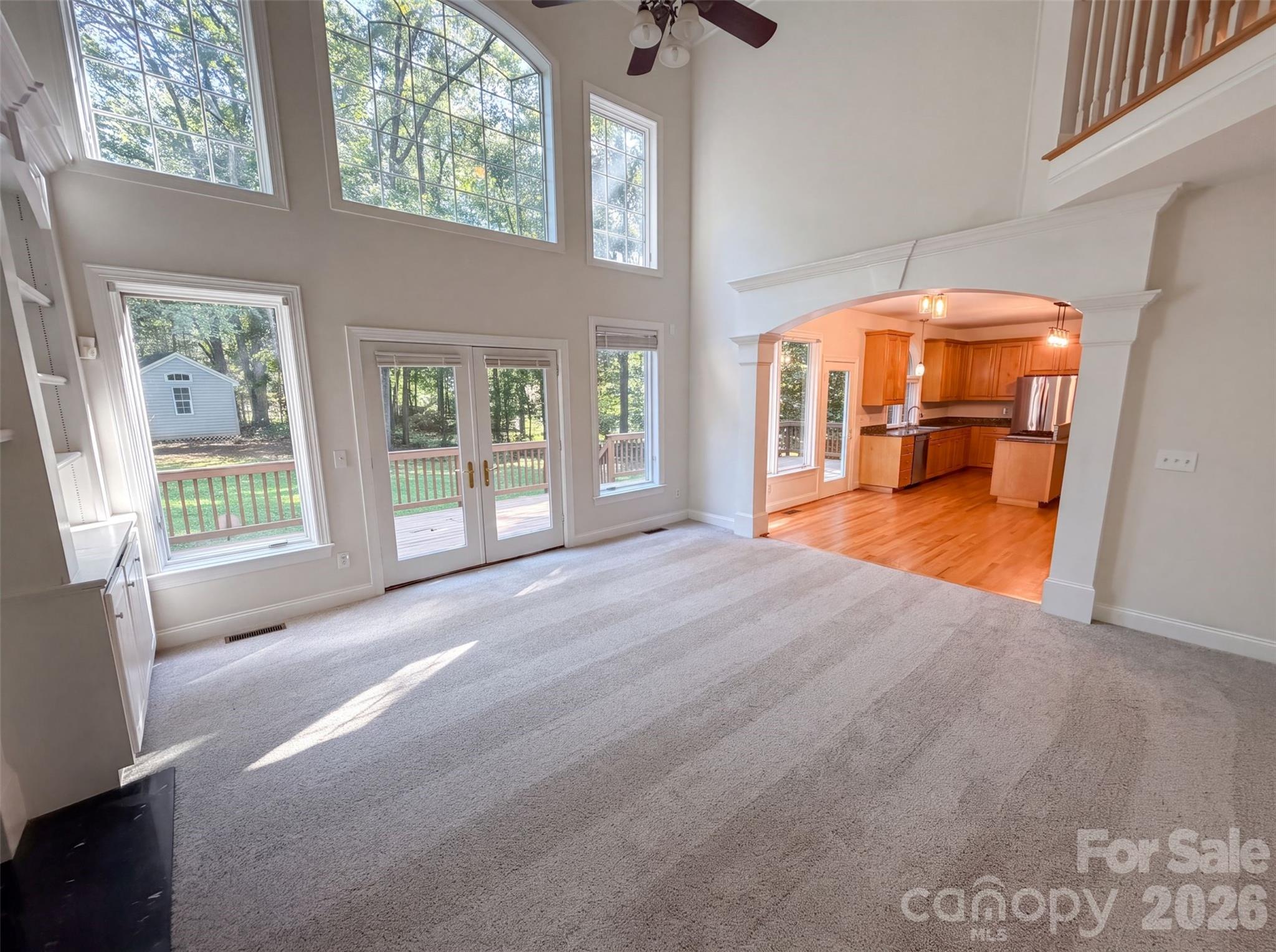 10124 Windtree Lane