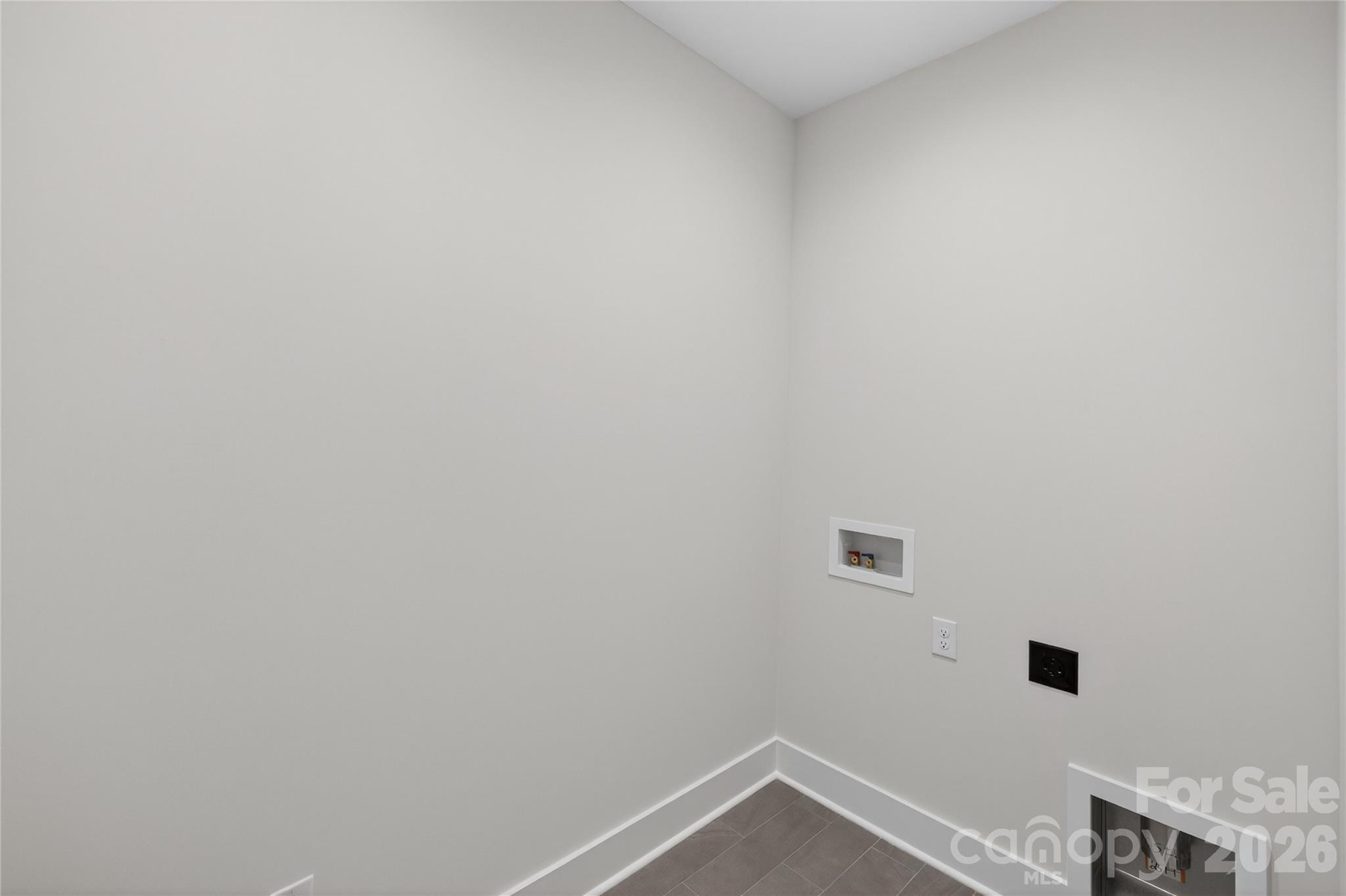 Riverchase Estates - Residential