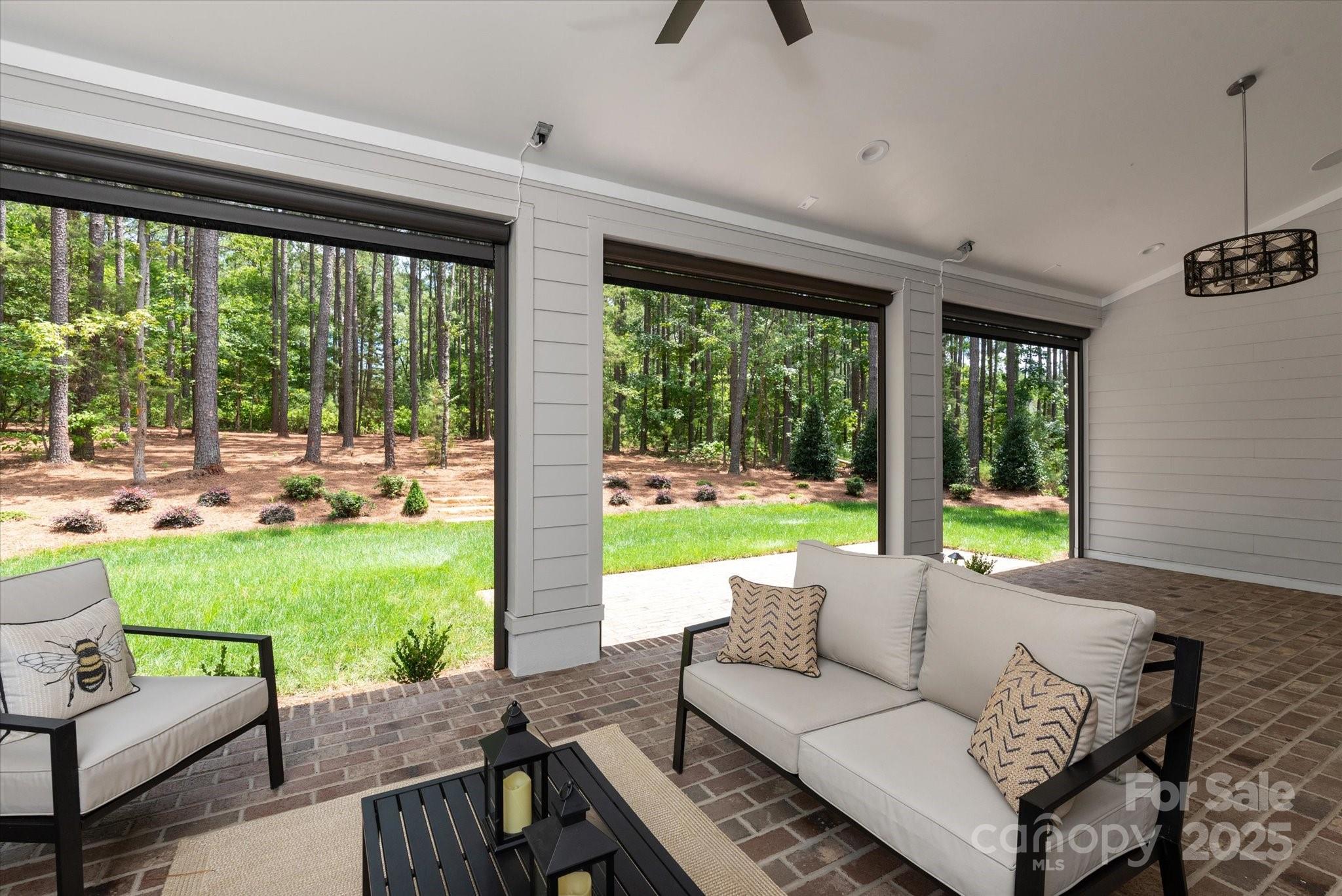 Riverchase Estates - Residential