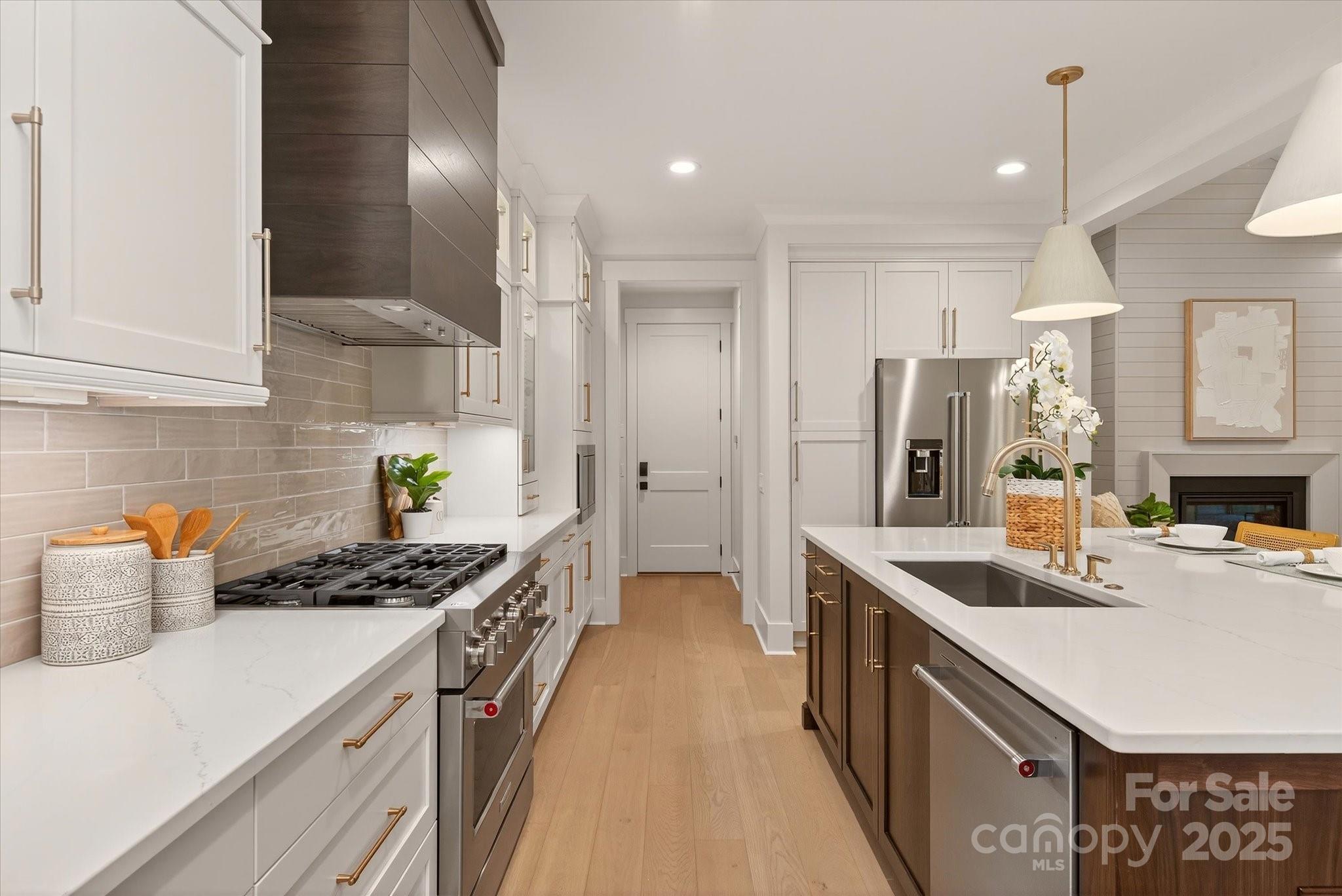 Riverchase Estates - Residential