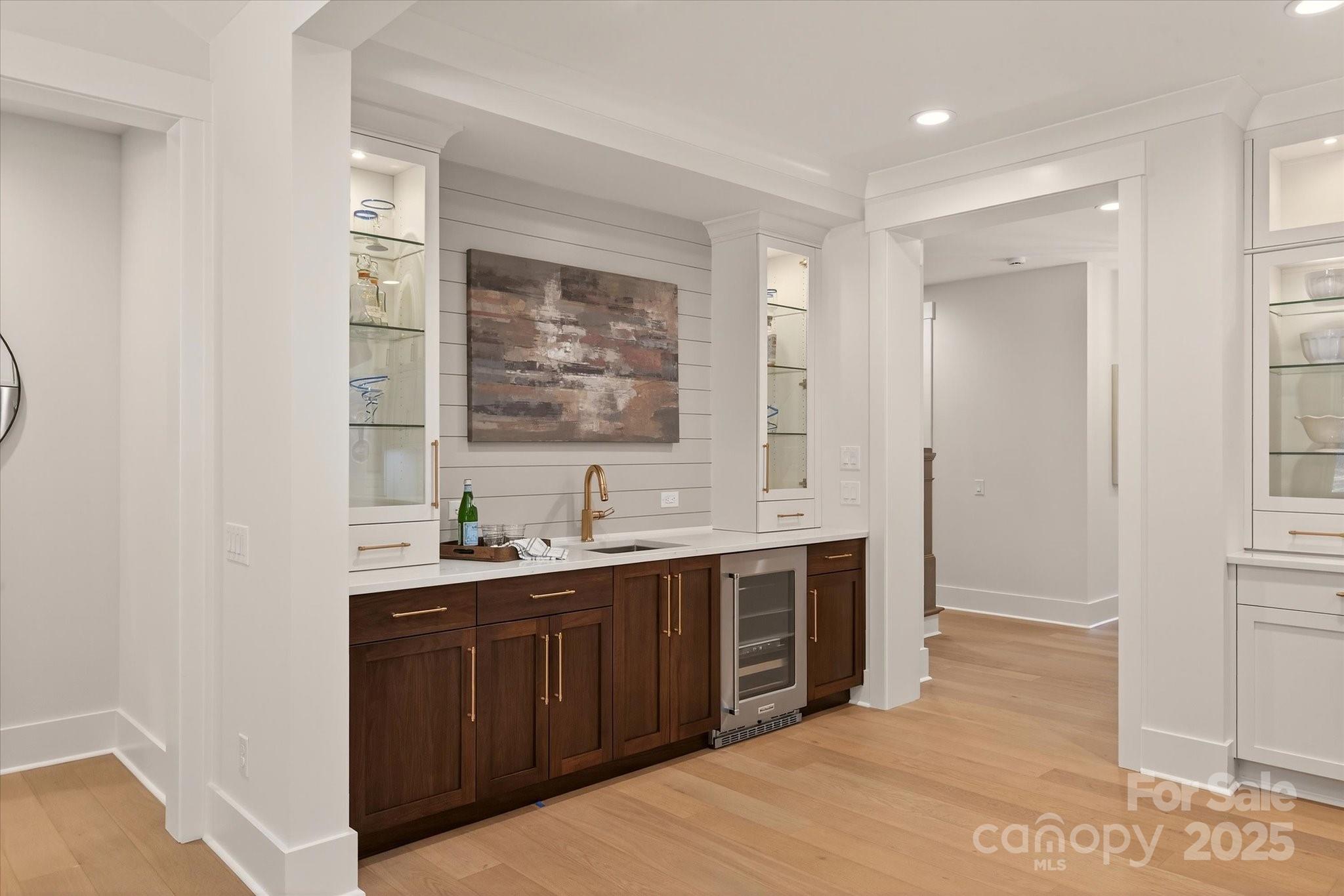 Riverchase Estates - Residential