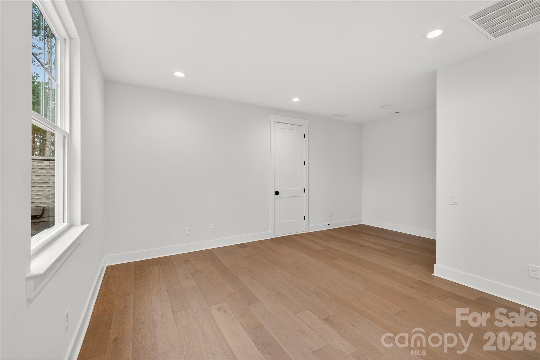 Riverchase Estates - Residential