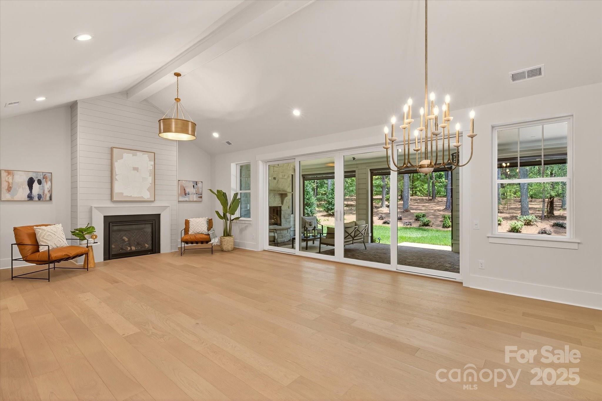 Riverchase Estates - Residential