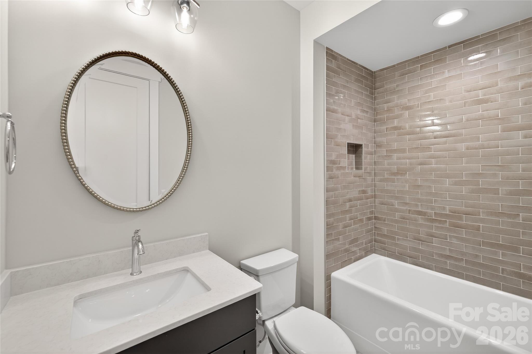 Riverchase Estates - Residential