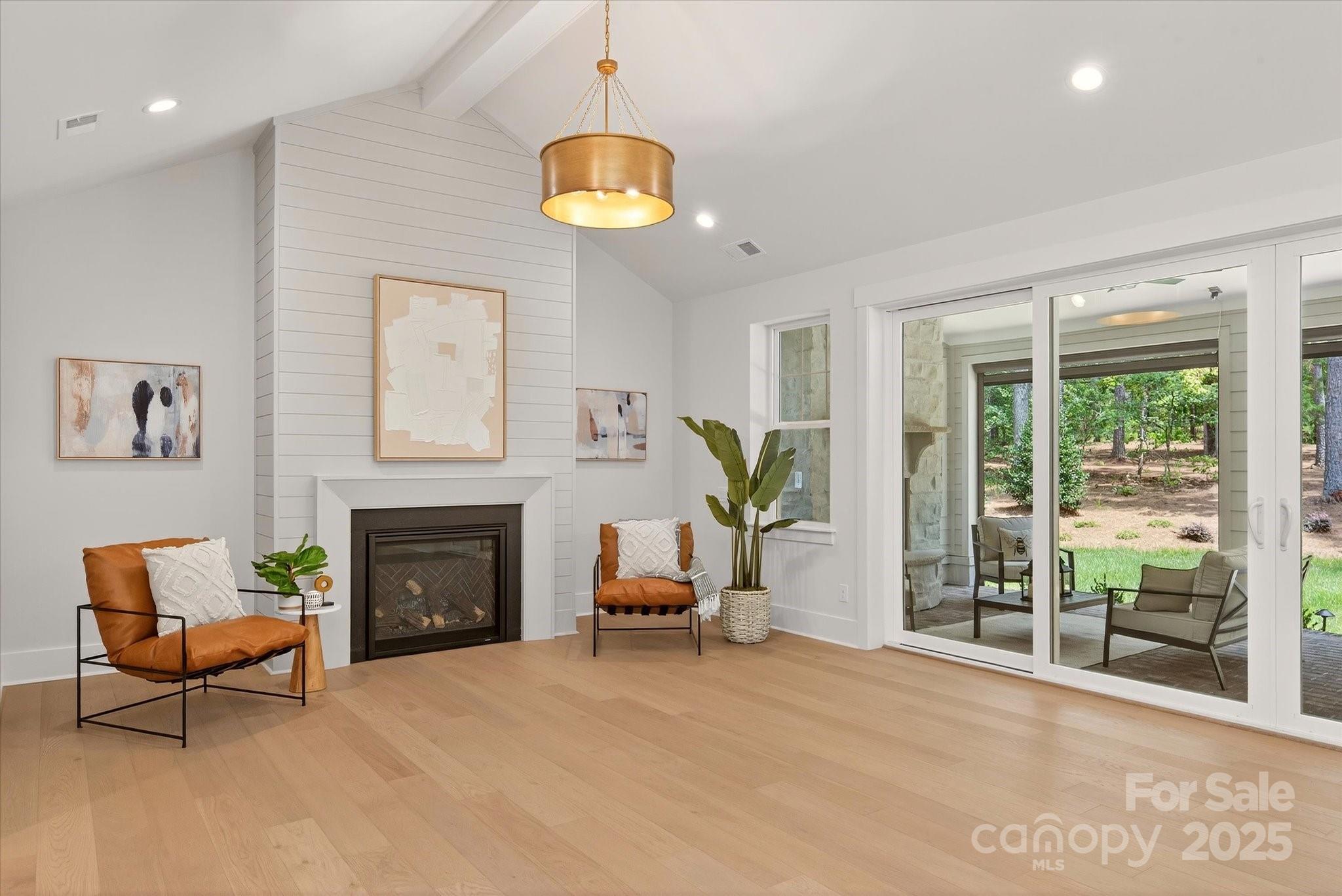 Riverchase Estates - Residential