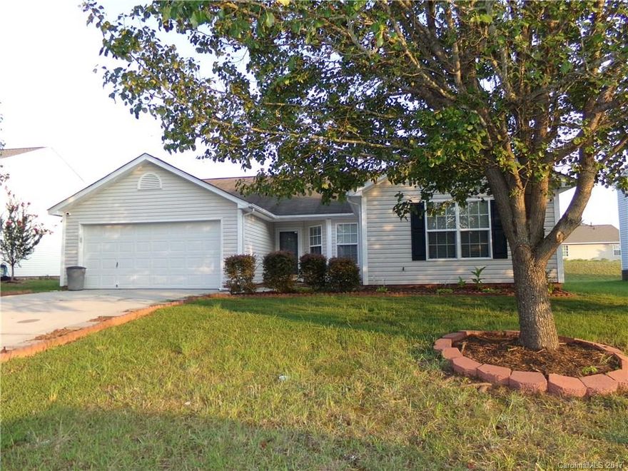 This is the one! Fresh paint throughout, new carpet in master. Excellent location Desirable neighborhood. French doors to Office/Study. Vaulted ceilings & ceiling fans, fireplace in Living area, Breakfast bar, decorative tile work in baths. Garden tub/sep shower in master Bath. Wood laminate flooring in living areas & secondary BRs. Close to shopping/schools/restaurants/churches. Convenient to I-77. Clean & ready for move-in! 10 min to Ebenezer Park-boating,fishing,swimming,camping Lake on Wylie