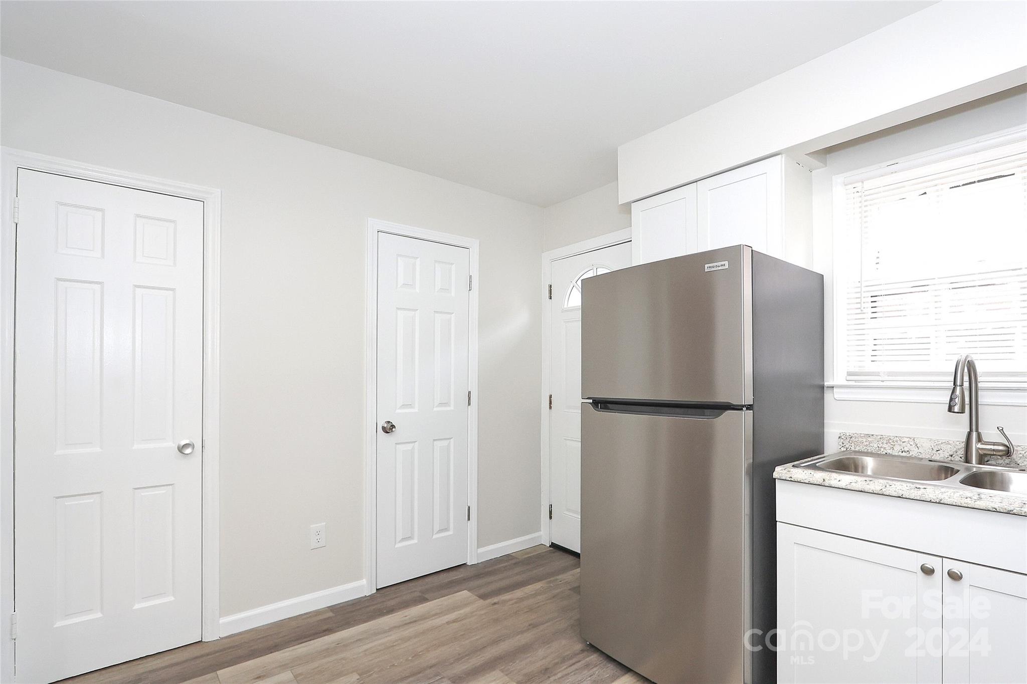 Carriage House - Residential