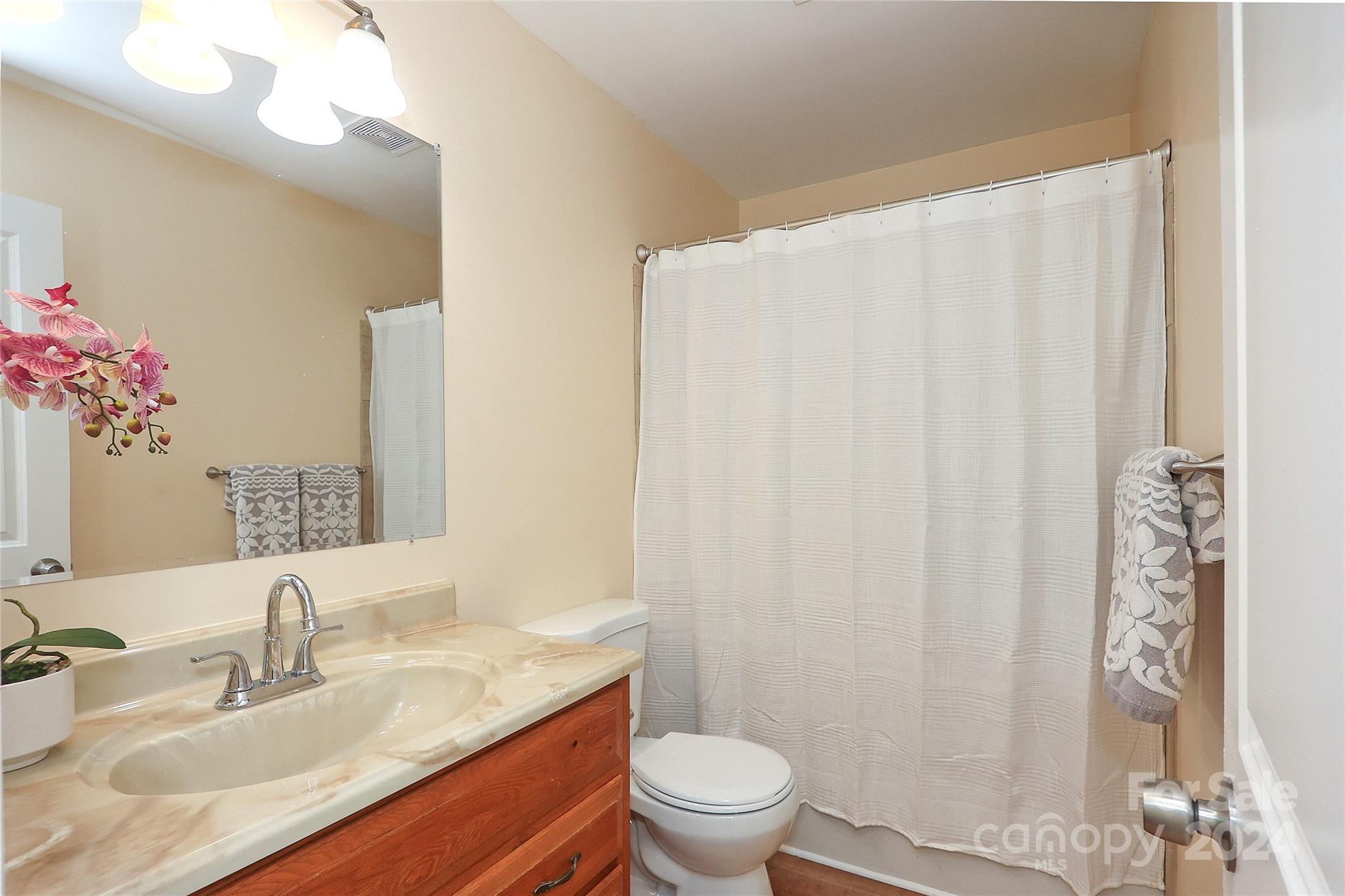 Carriage House - Residential