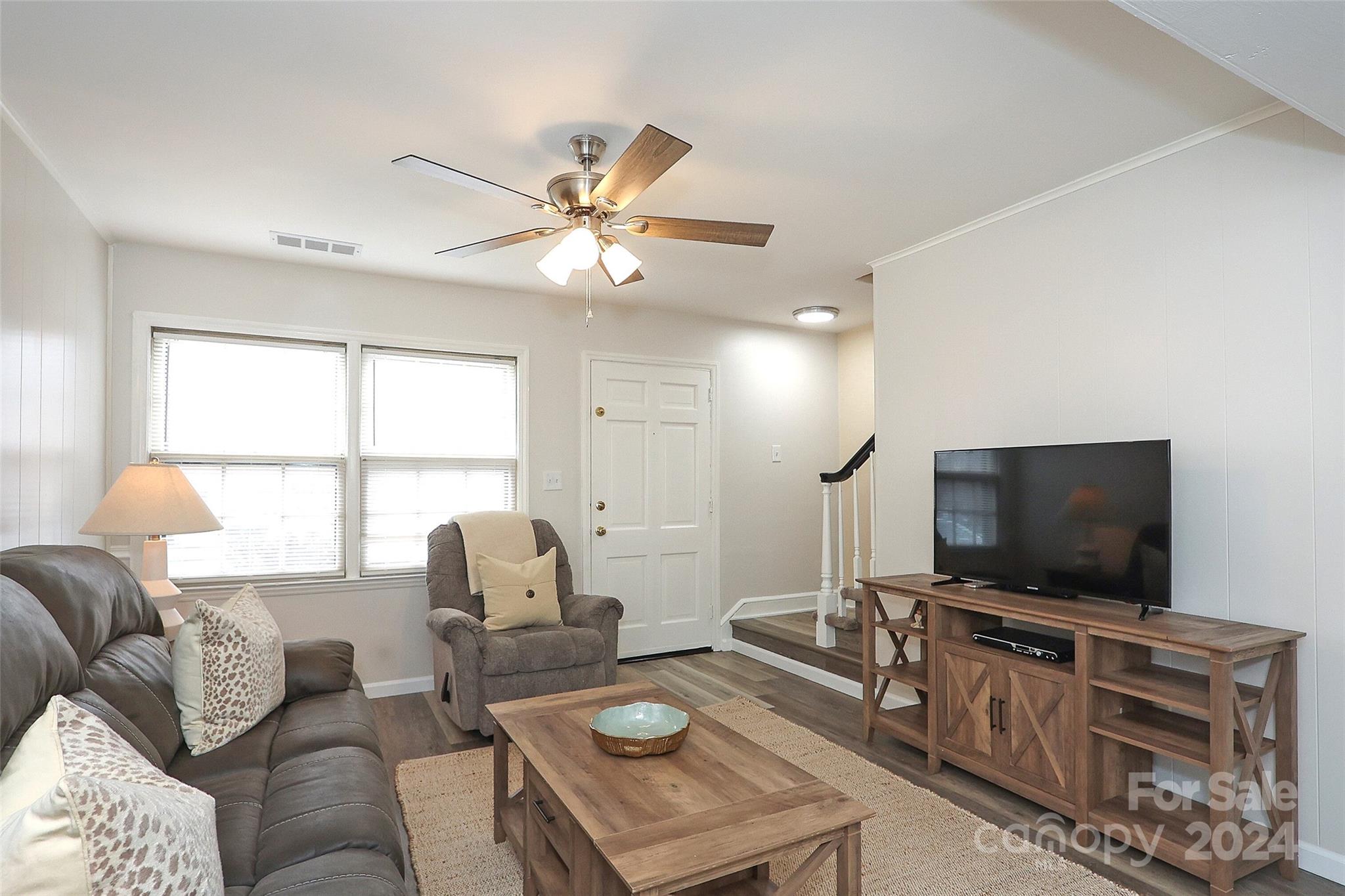 Carriage House - Residential