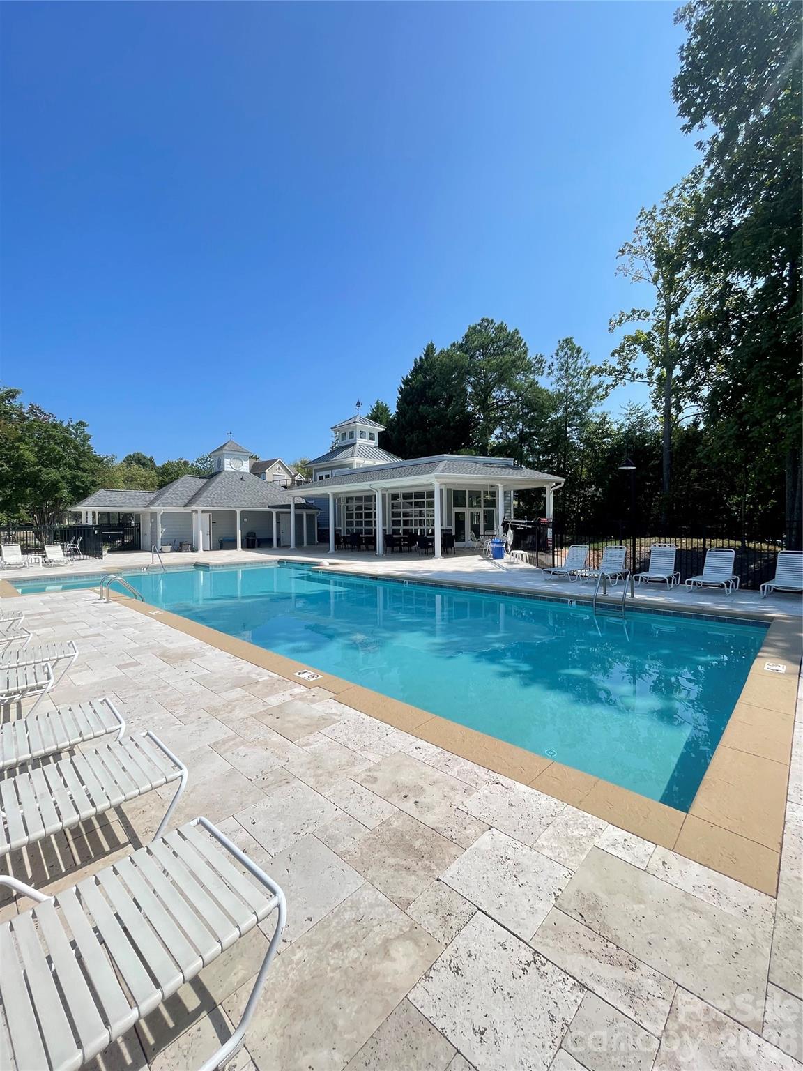 Blue Stone Harbor - Residential