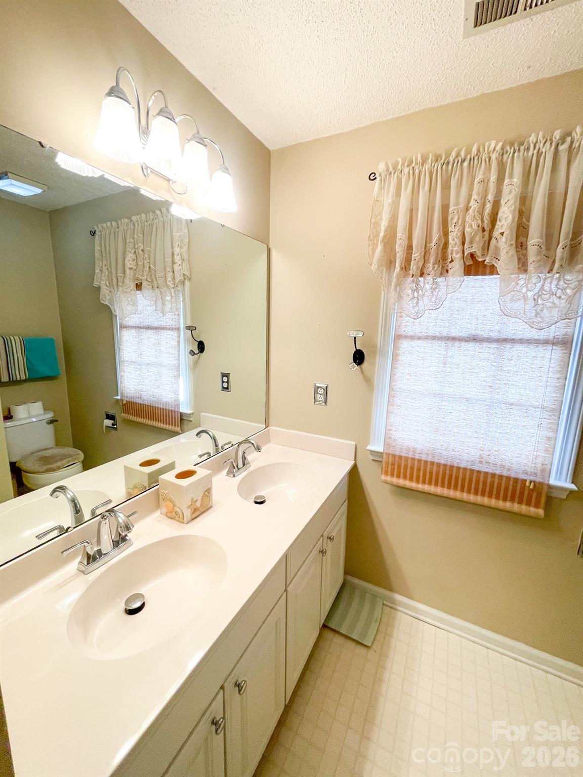 Blue Stone Harbor - Residential