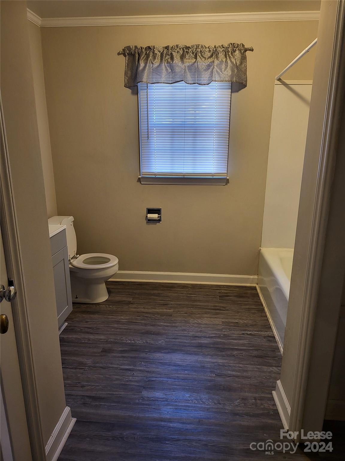 Oakdale - Residential Lease