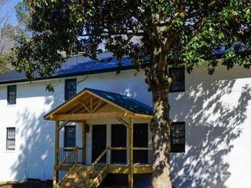 Oakdale - Residential Lease