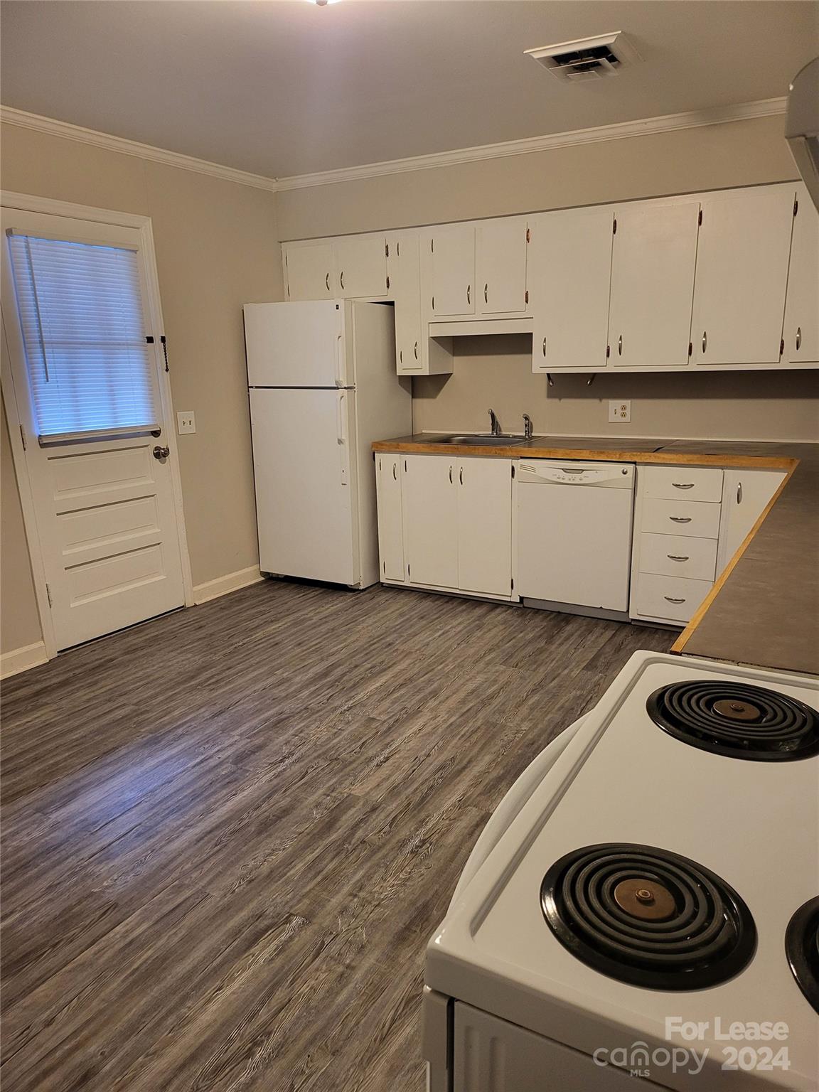 Oakdale - Residential Lease