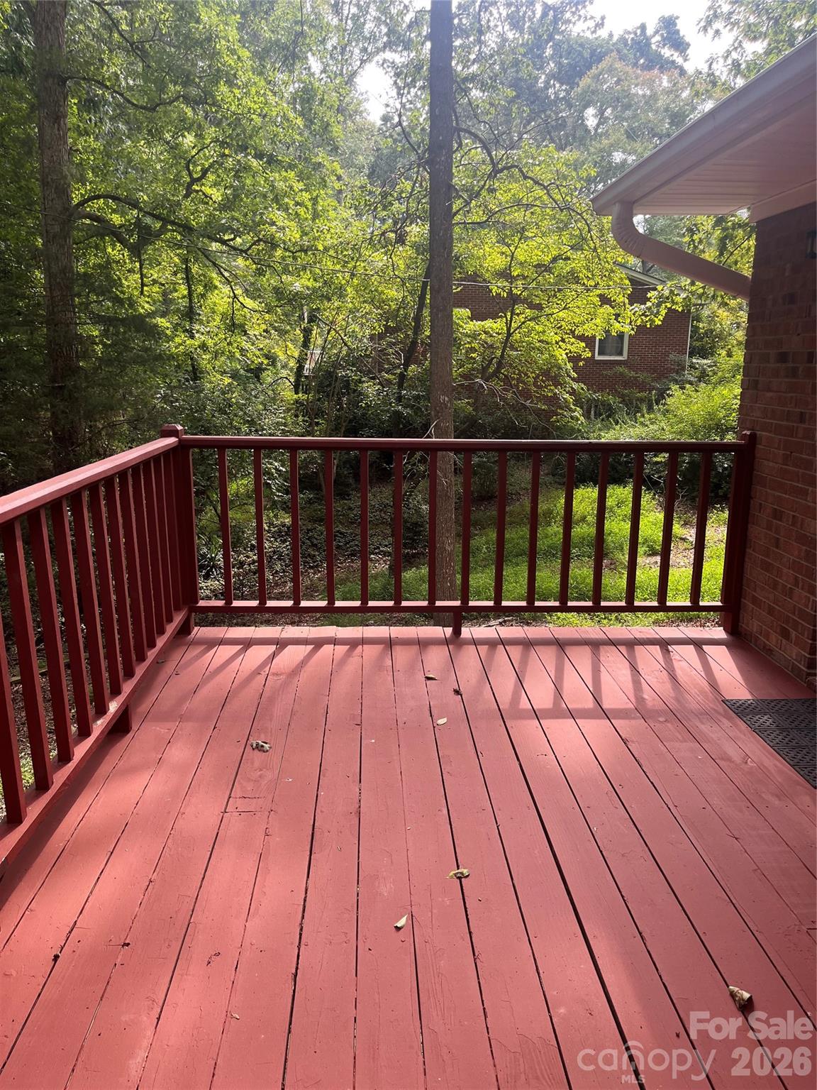 511 Crestview Drive