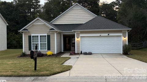Photo of 1016 Breakmaker Lane, Indian Trail, NC 28079 (MLS # 4433175)