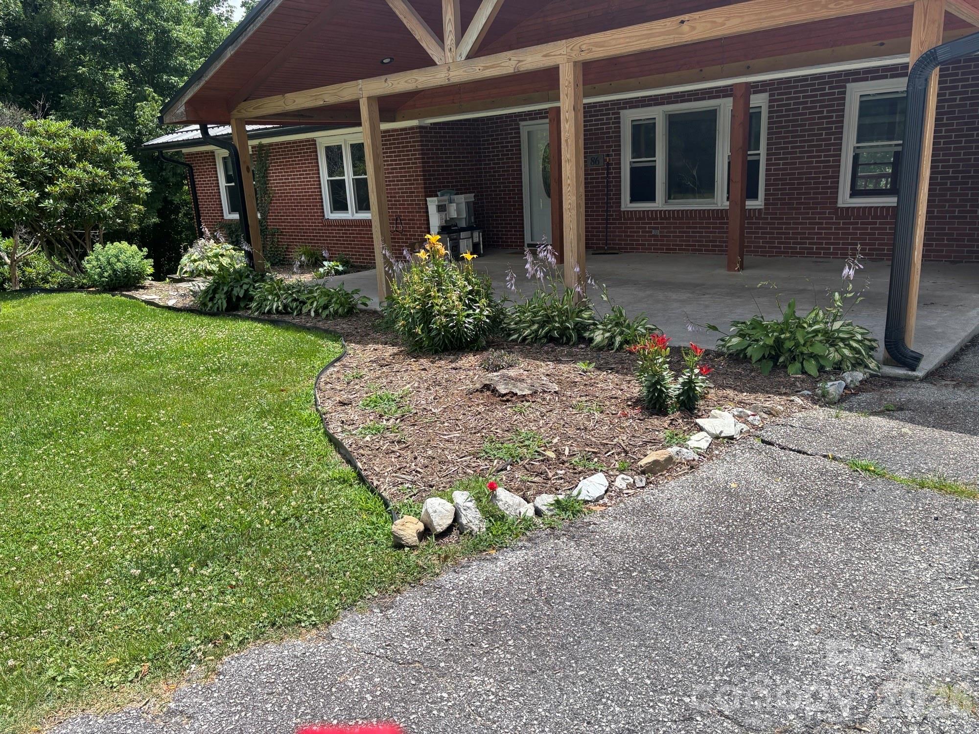 86 Jack Sullins Road
