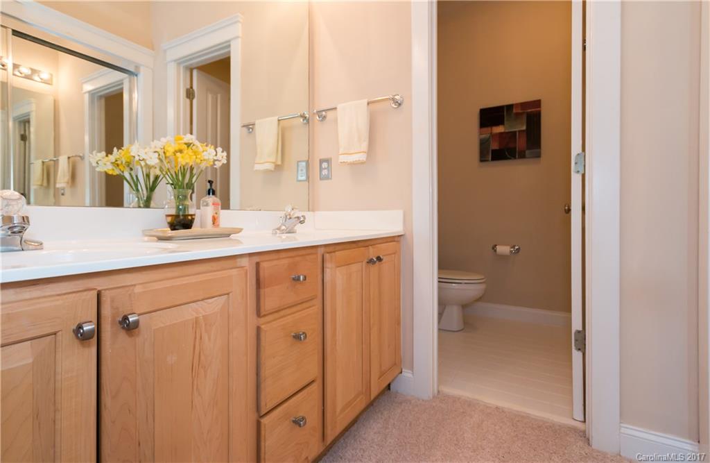 The Harbour at the Pointe - Residential