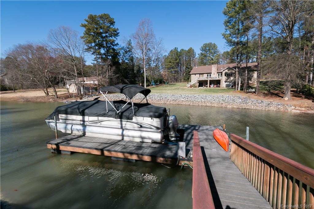 The Harbour at the Pointe - Residential