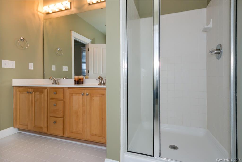 The Harbour at the Pointe - Residential