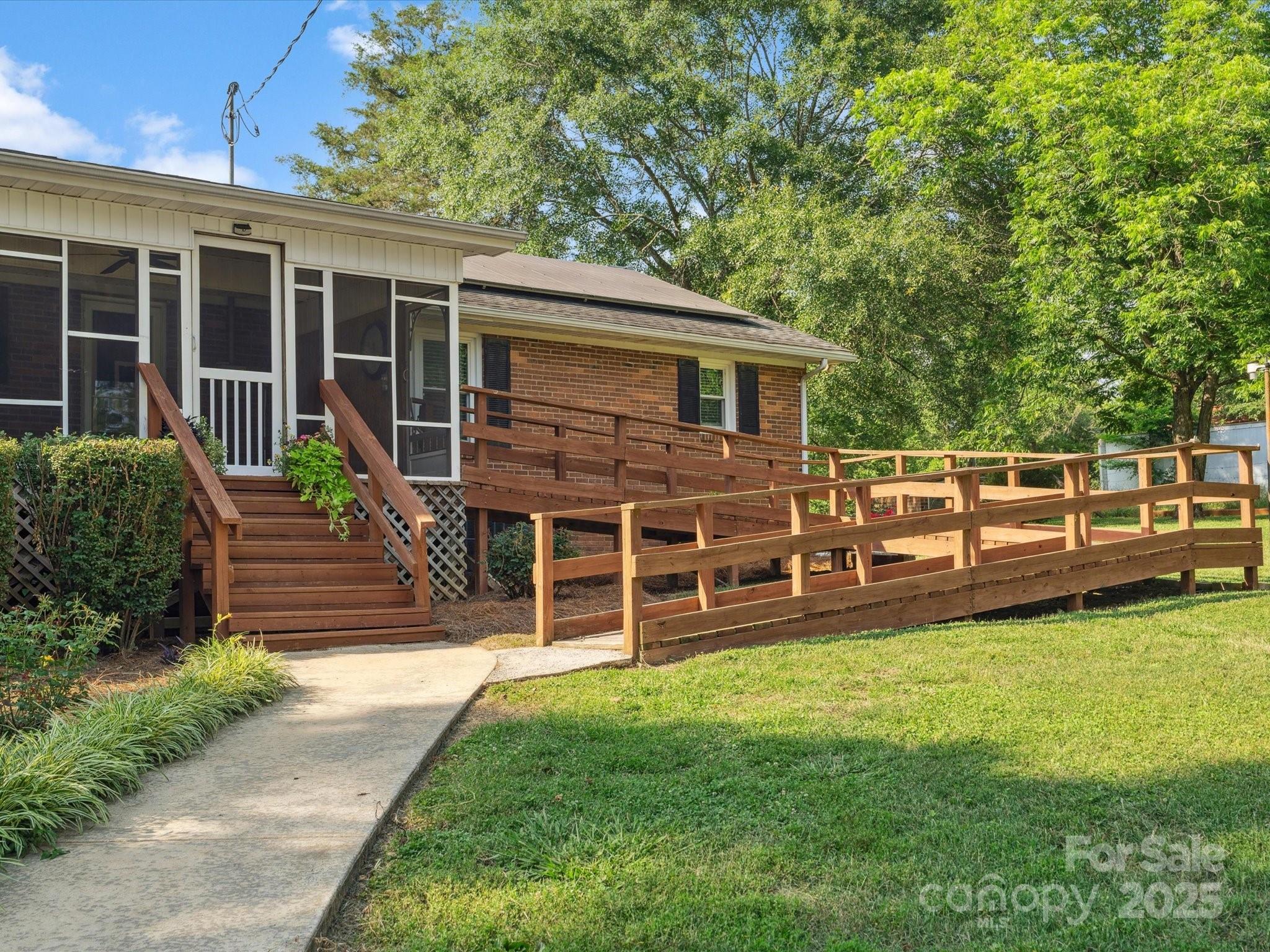 1238 Carl Allen Road