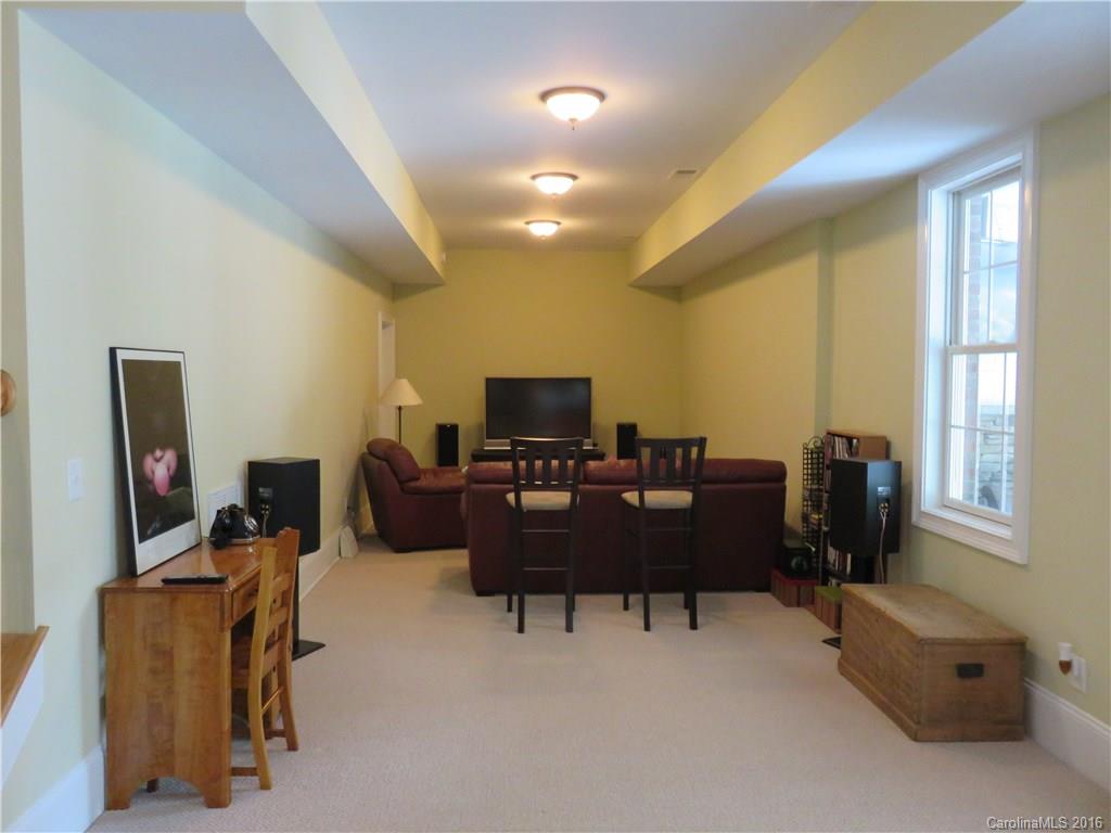 Westmoreland Farm - Residential