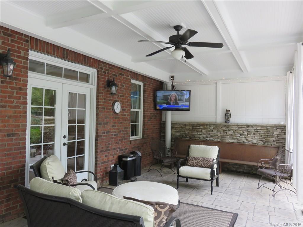 Westmoreland Farm - Residential