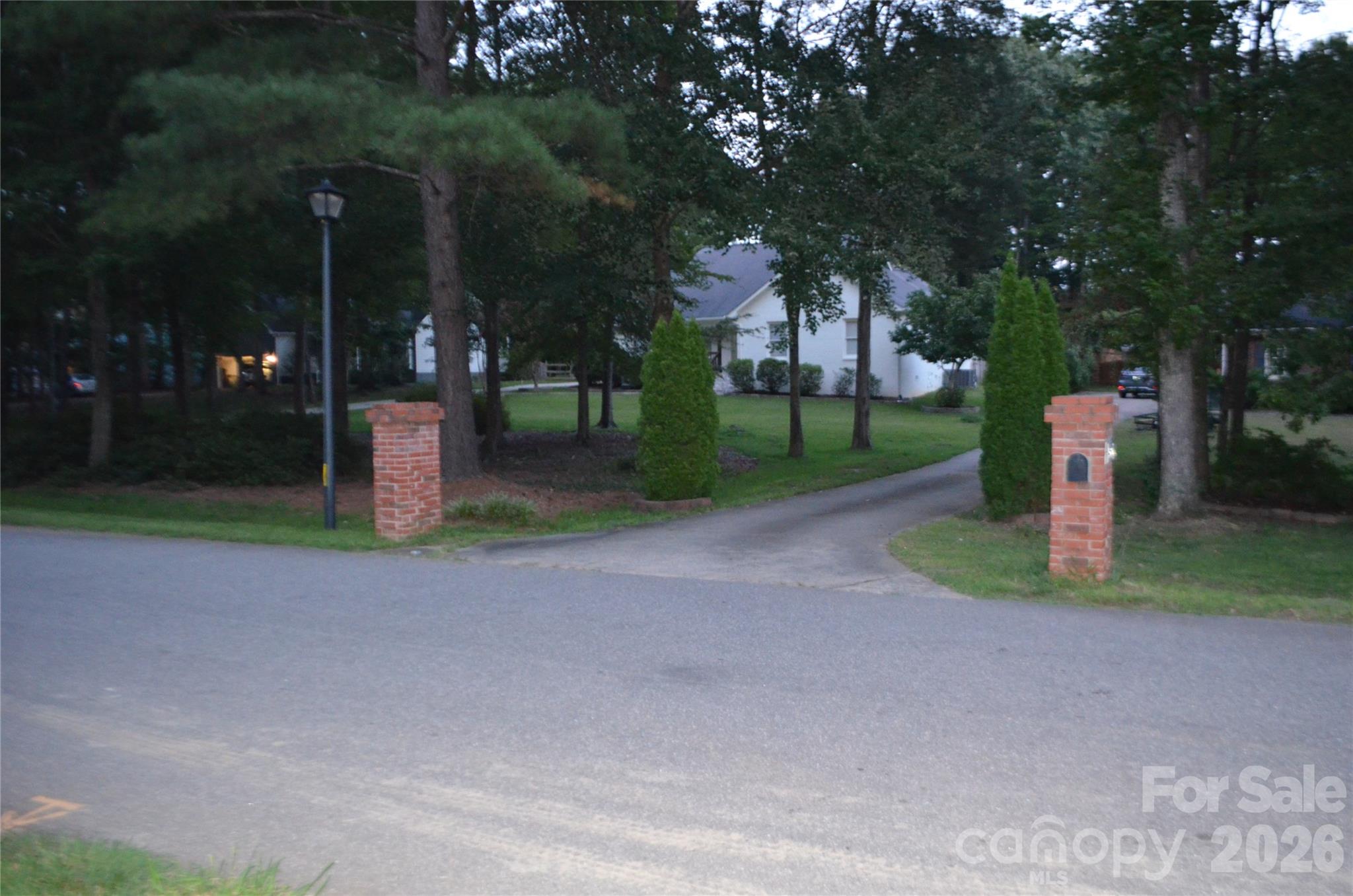 Country Woods East - Residential