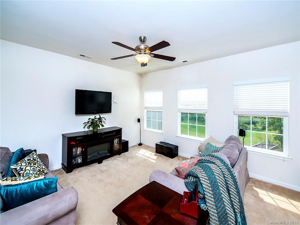 Somerset At Autumn Cove - Residential