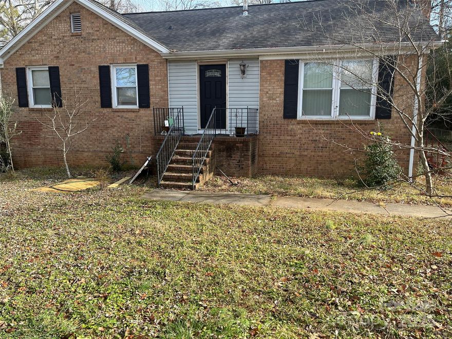 Exceptional opportunity to own a home in South Charlotte on generous lot. The location is both convenient and fitting for comfortable living.