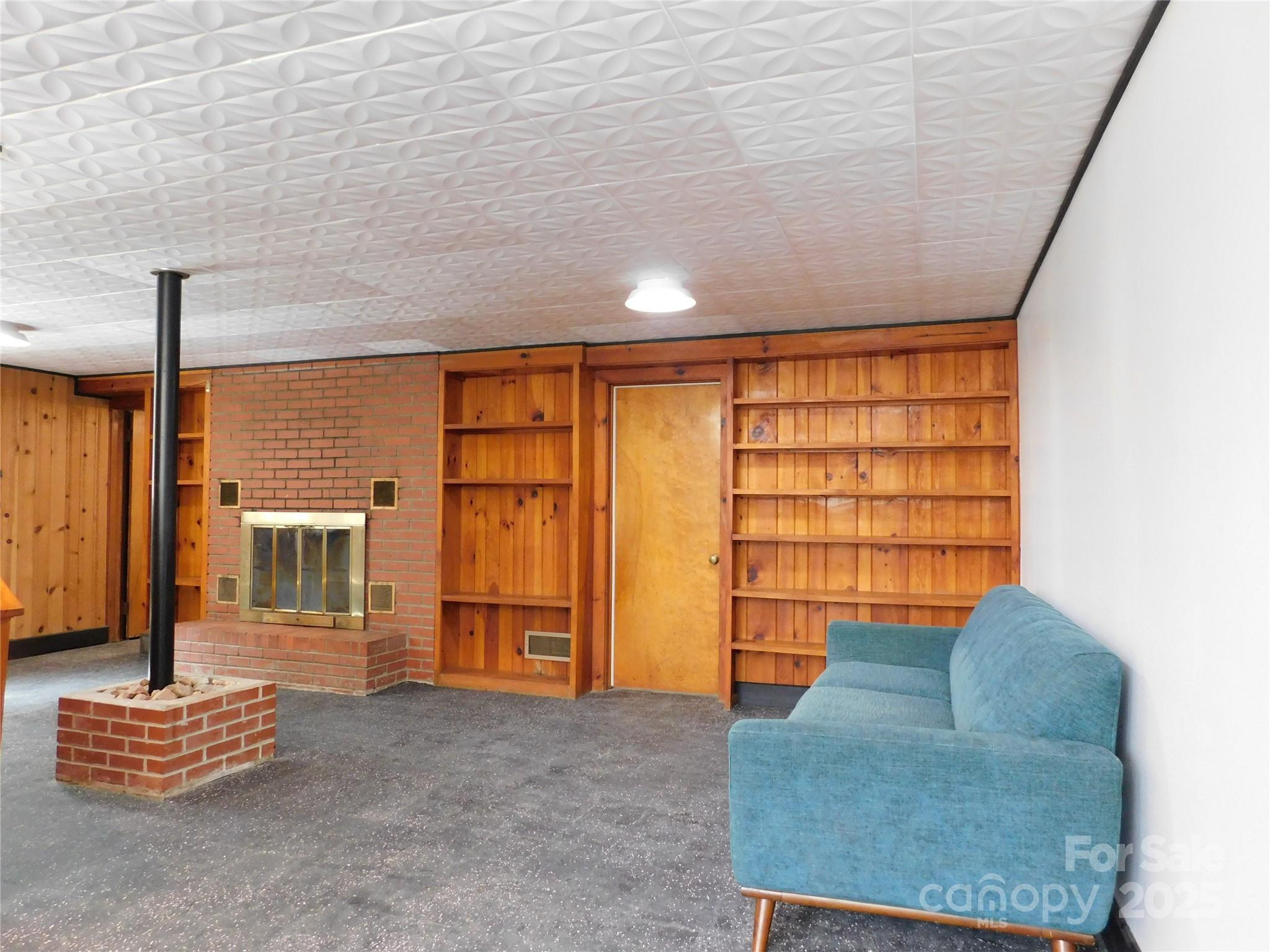 Pisgah Heights - Residential