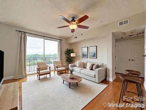 Photo of 1315 East Boulevard #814, Charlotte, NC 28203 (MLS # 4387857)