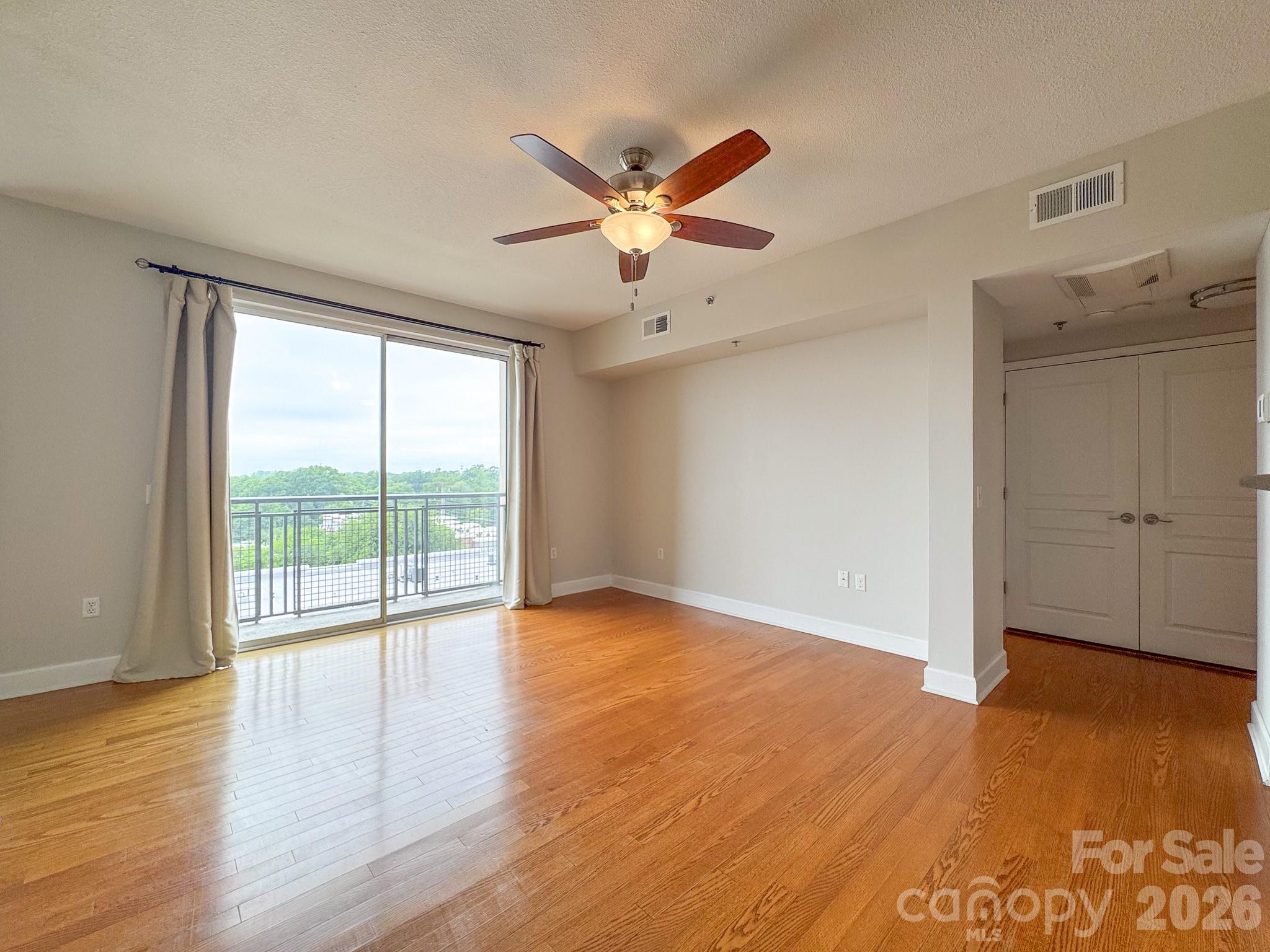 1315 East Boulevard 814