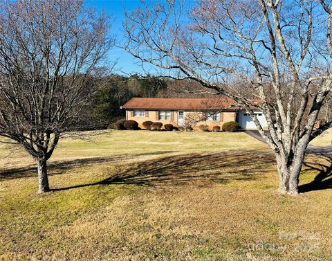 1384 Island Ford Road Statesville NC 28625