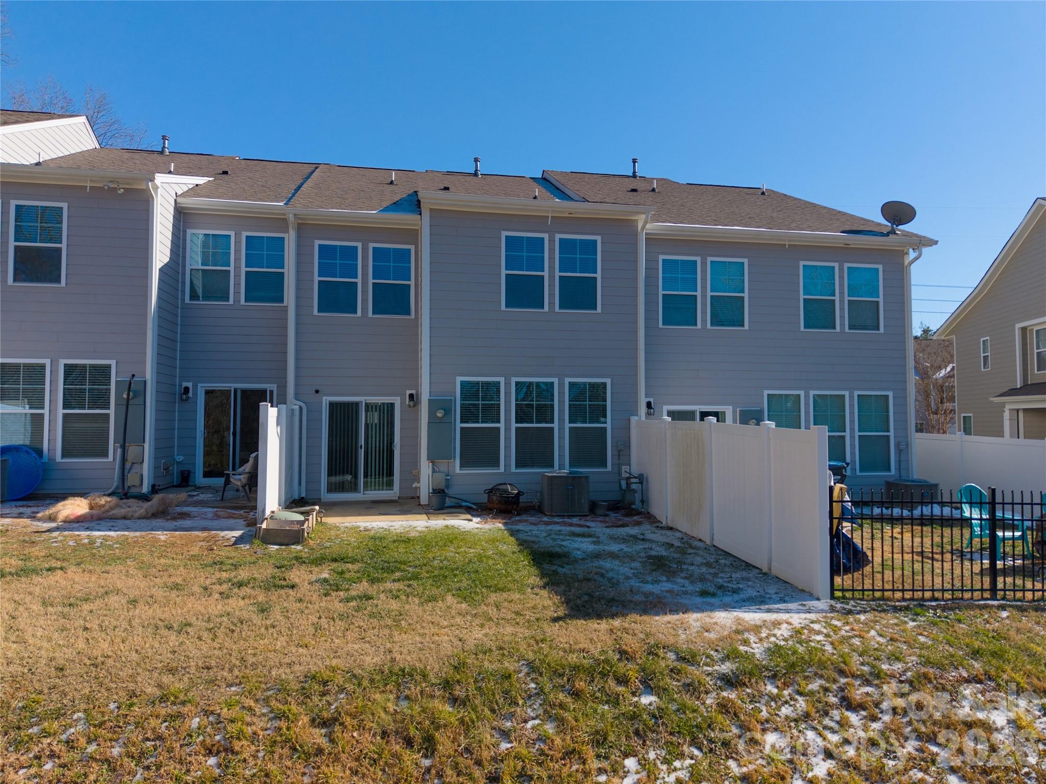 Ivy Ridge - Residential