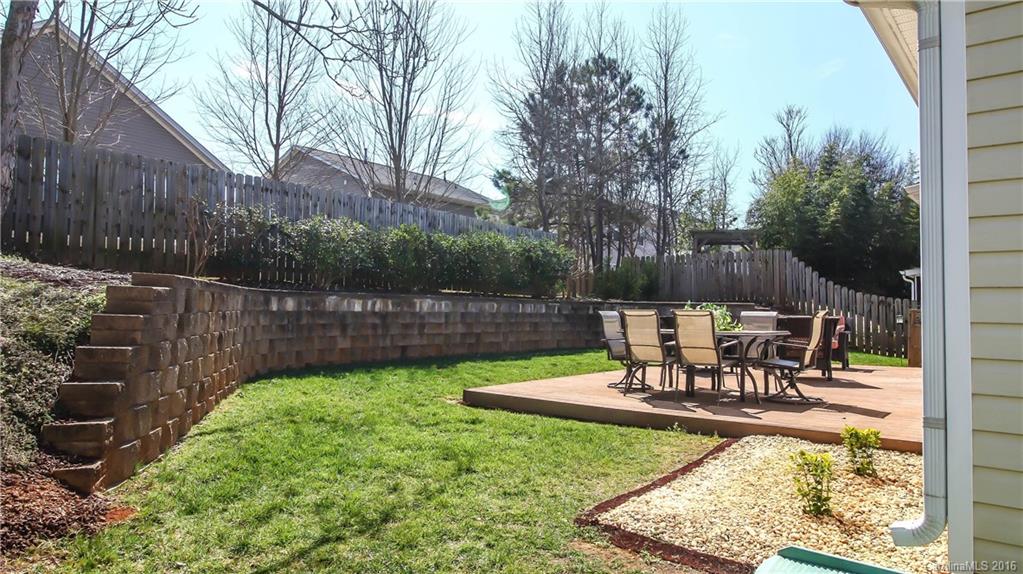 English Trails - Residential