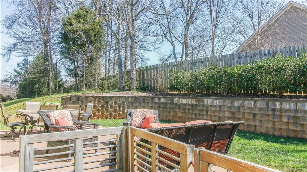 English Trails - Residential