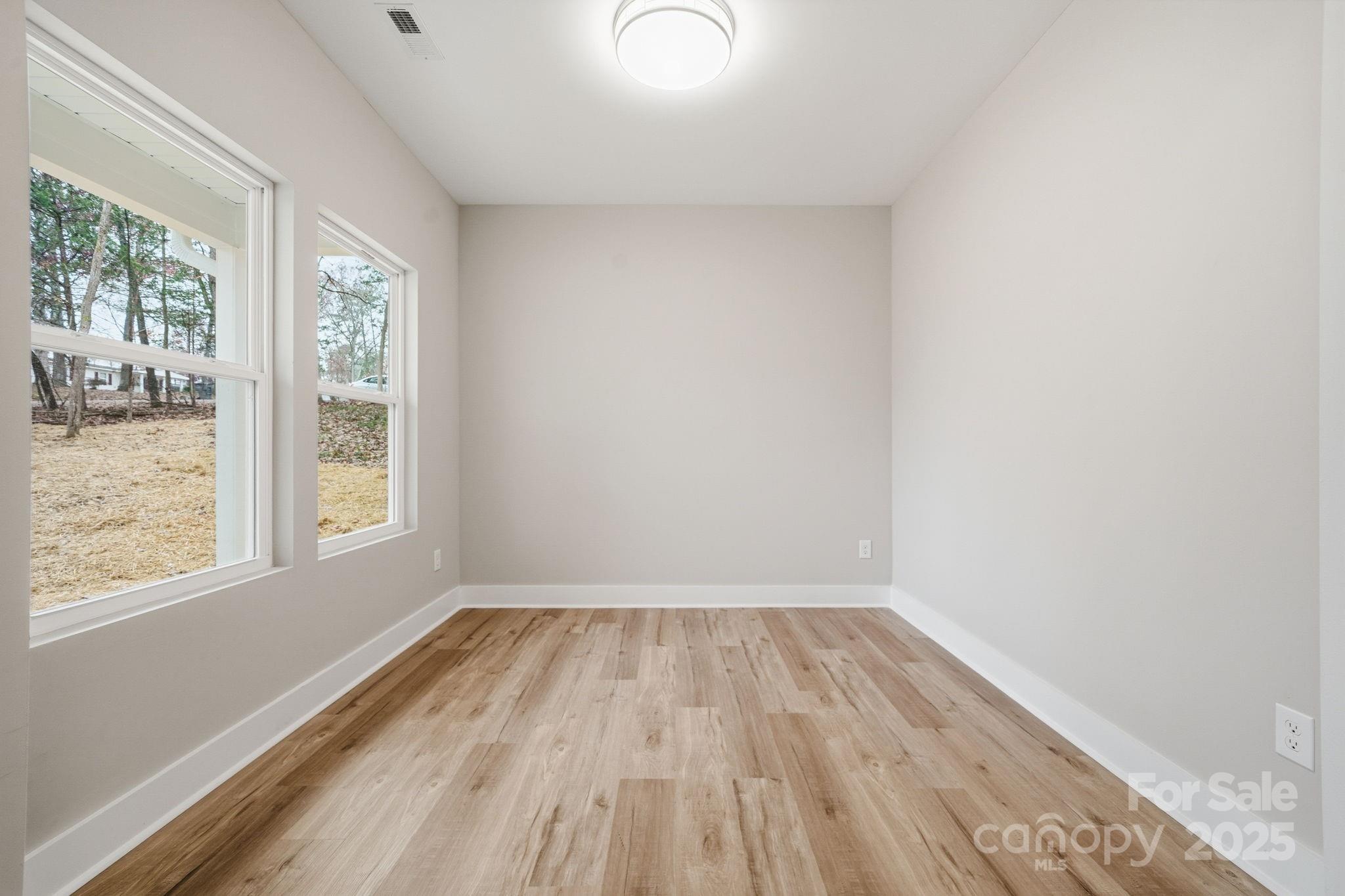 5800 Raintree Circle