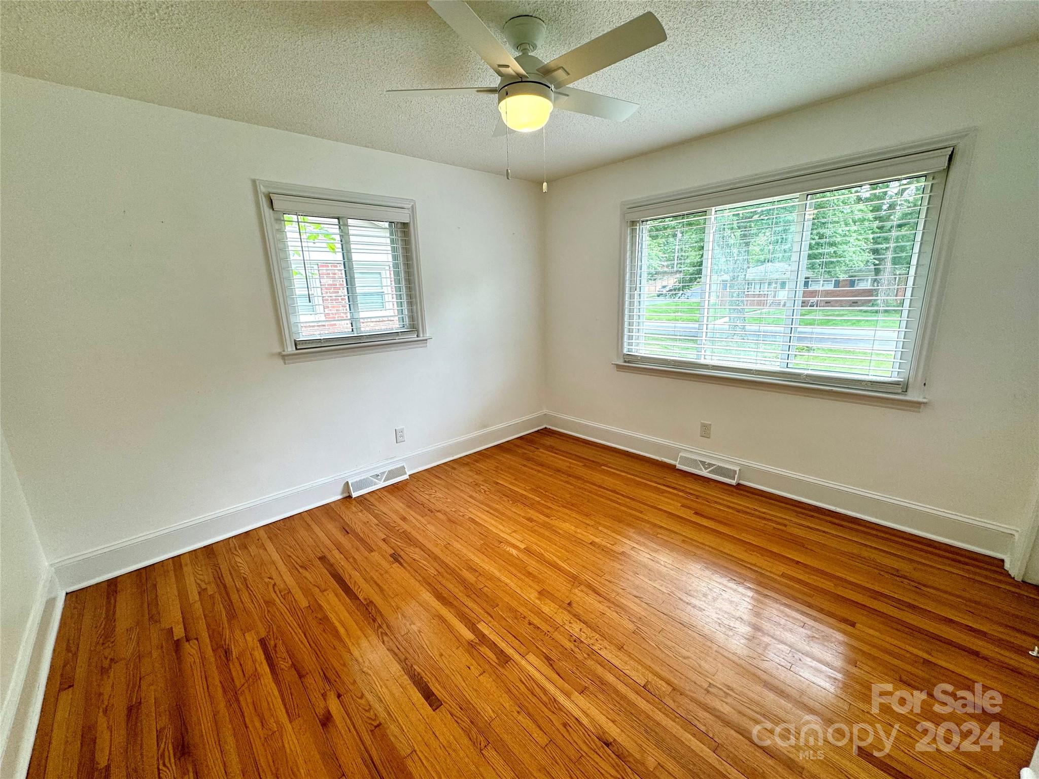 Eastway Park - Residential