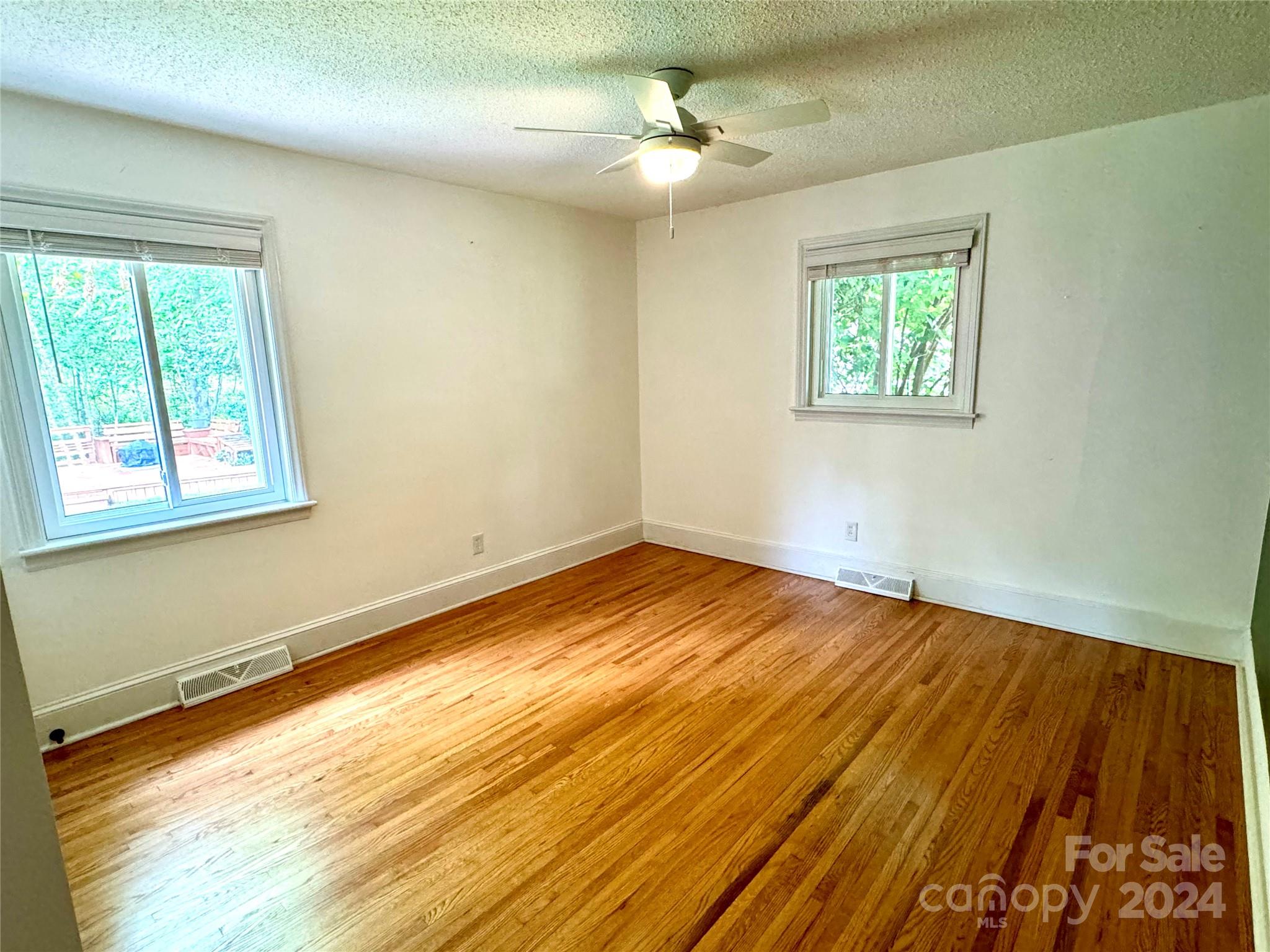 Eastway Park - Residential