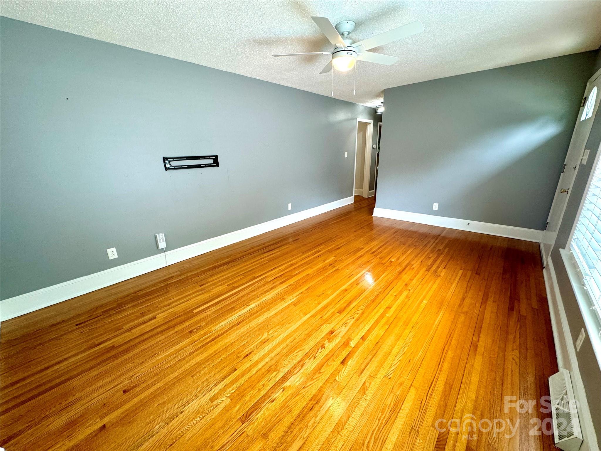 Eastway Park - Residential